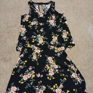 Women's Black Floral Skirt Set